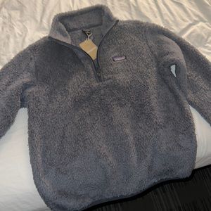 NWT PATAGONIA GRAY FURRY SWEATER SIZE MEDIUM